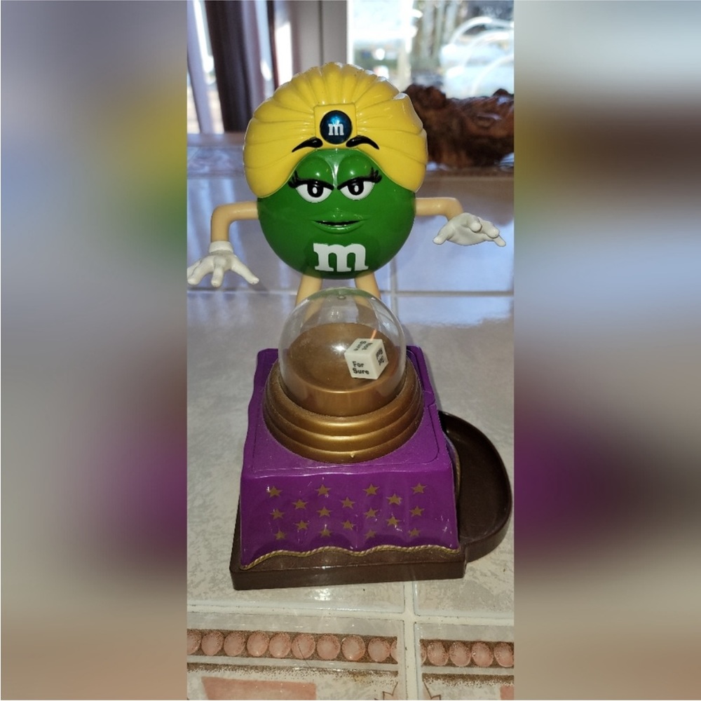 M&M Green fortune teller dispenser